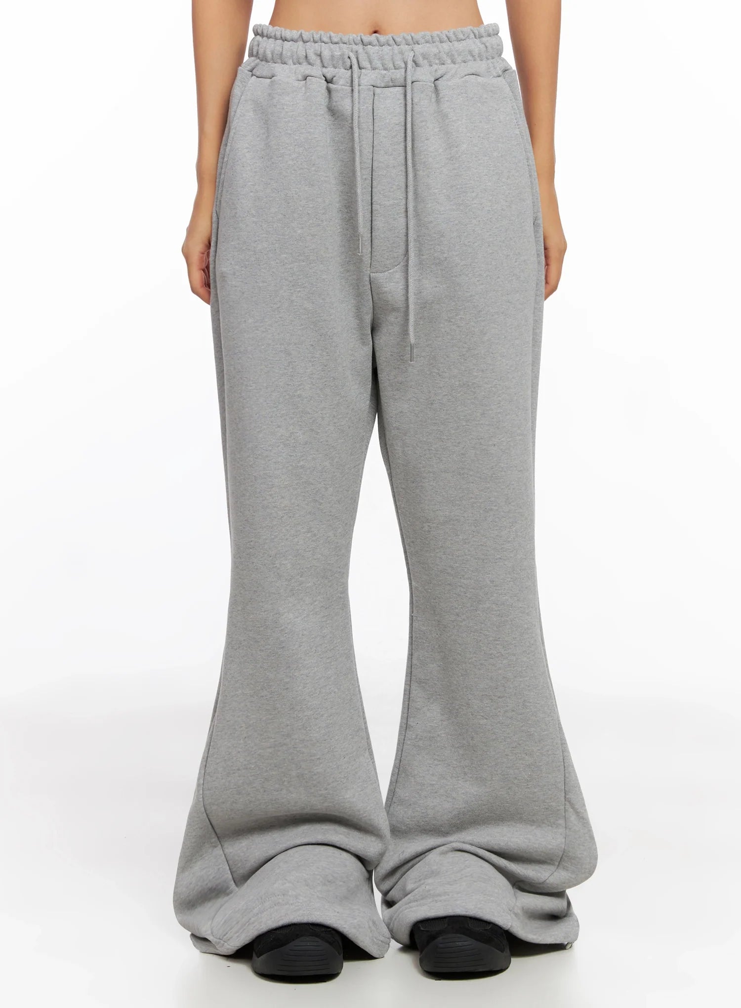 Flare Training Sweatpants IG528