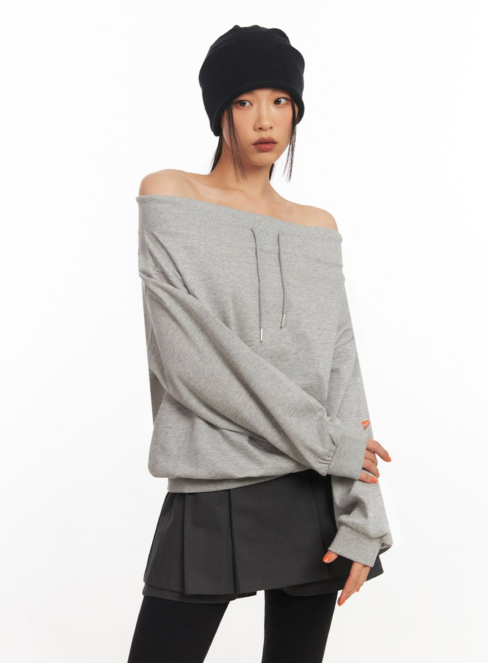 Stringed Off-Shoulder Sweatshirt IA504