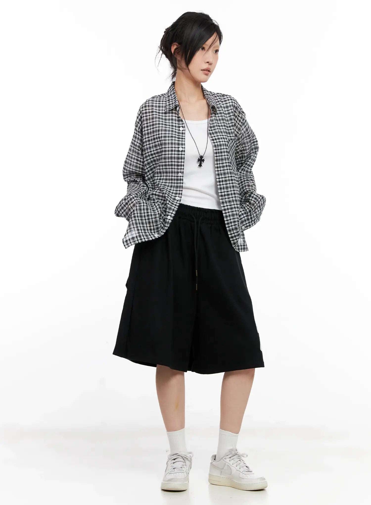 Oversized Plaid Button-Up Shirt CL528