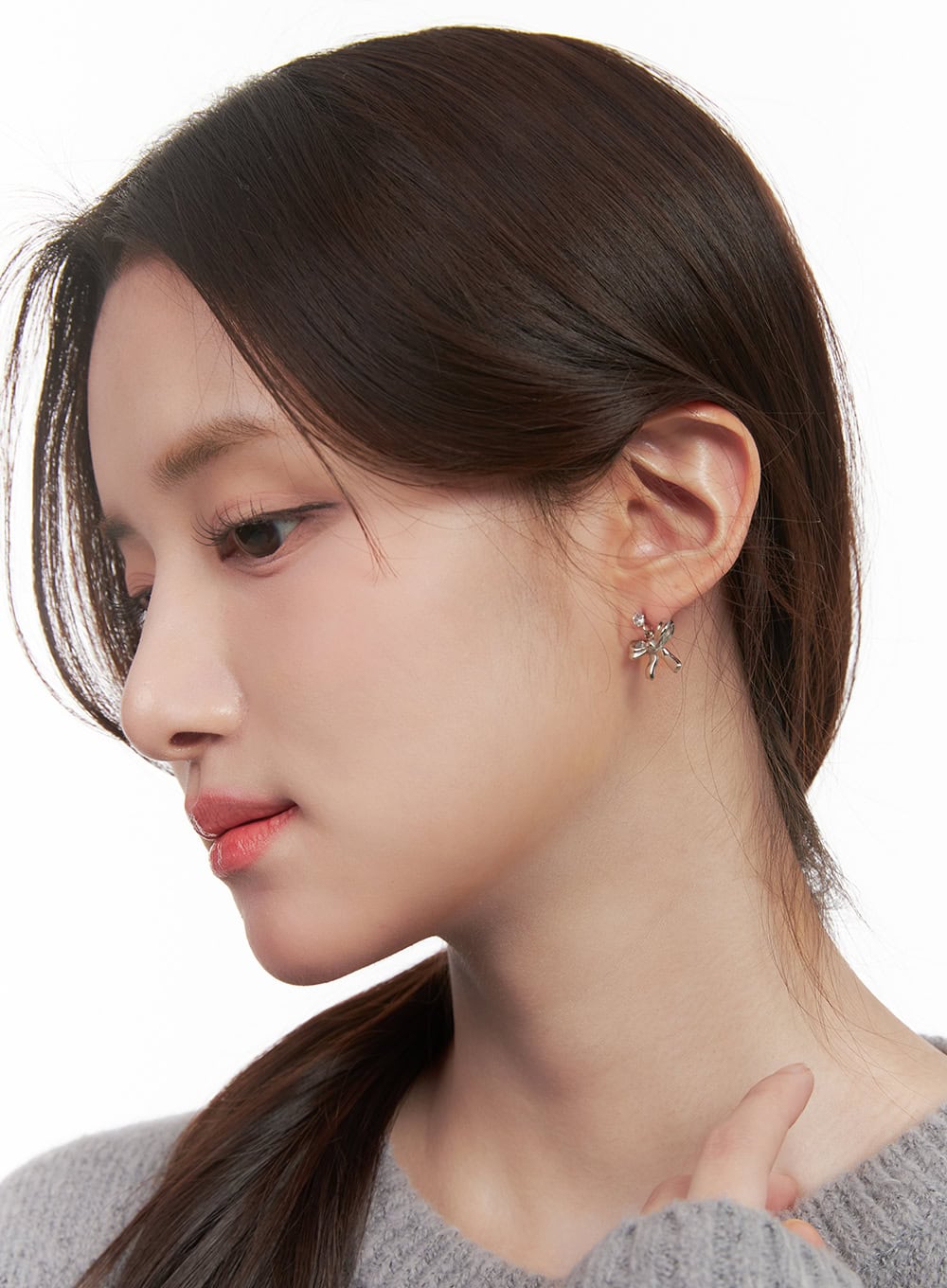 Small Cubic Ribbon Earrings CJ515