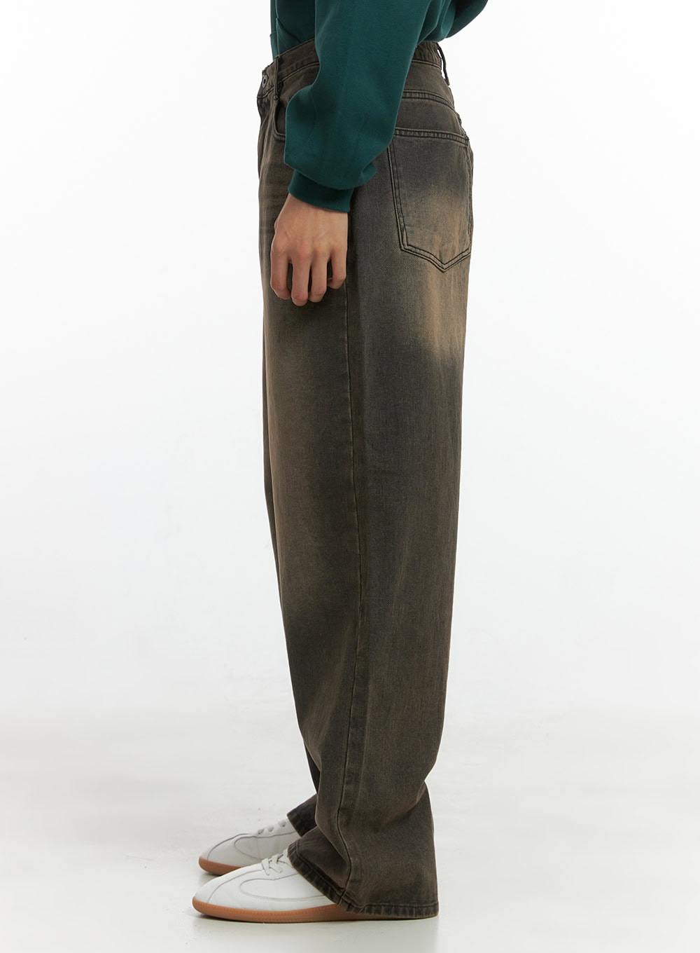 Men's Straight Fit Washed Denim Jeans IO402