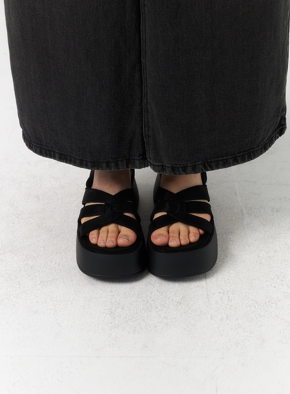 Chunky Platform Sandals CU321