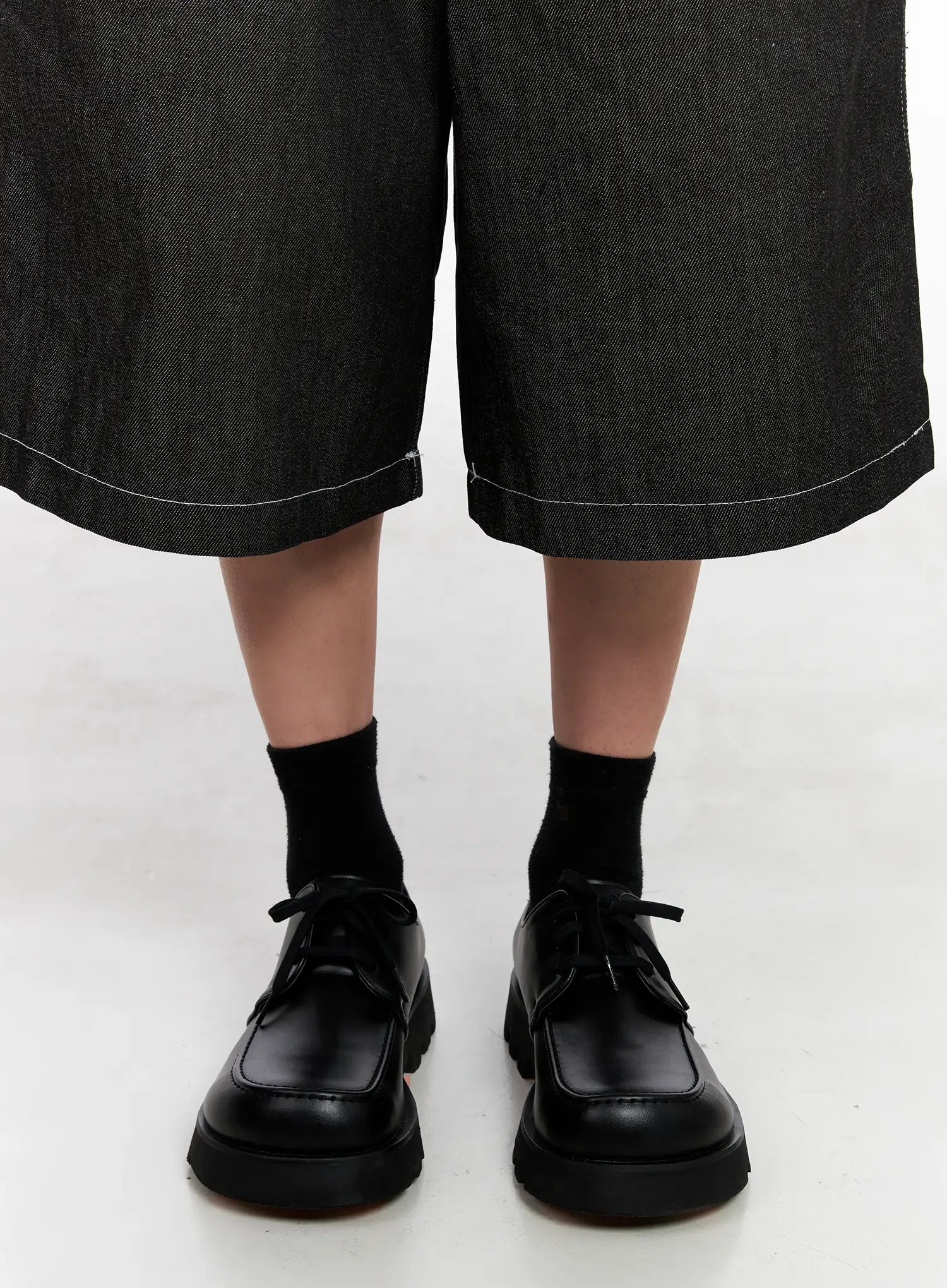 Men's Classic Square-Toe Loafers IG508