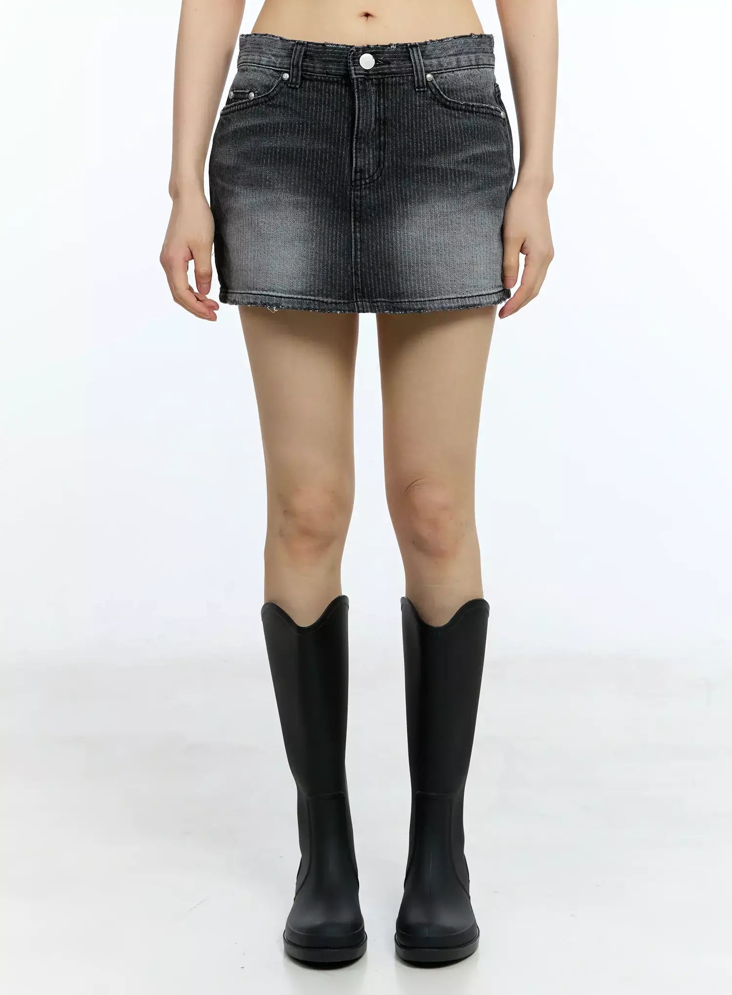 Washed Low-Rise Denim Mini Skirt IU525
