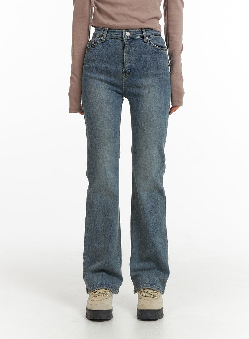 Slim Fit Bootcut Jeans CJ426