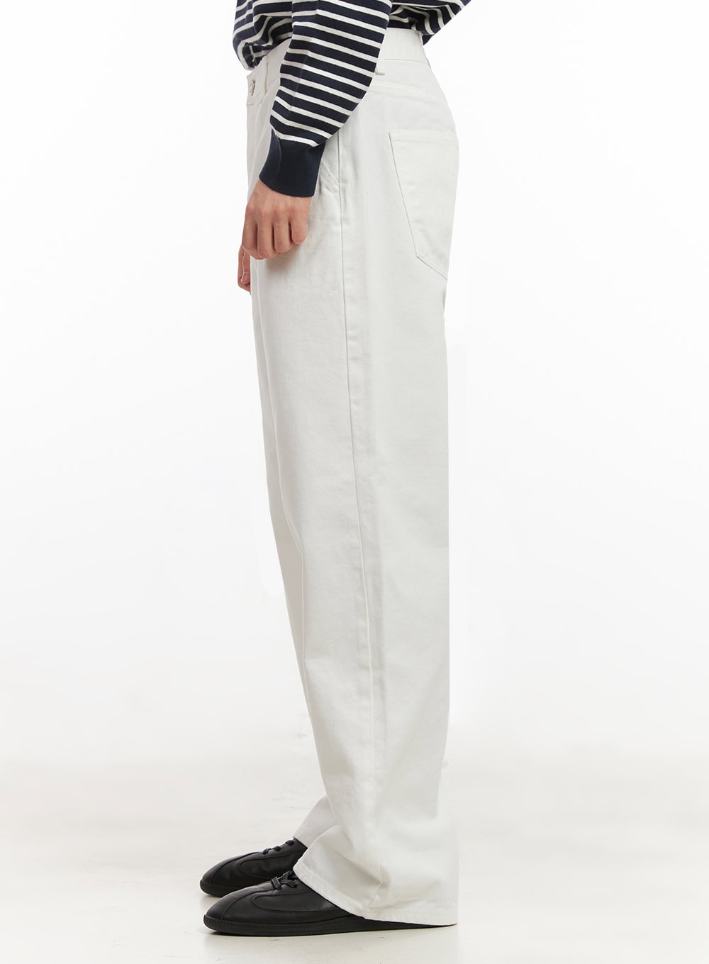 Men's Cotton Wide-Fit Trousers (White) IJ517