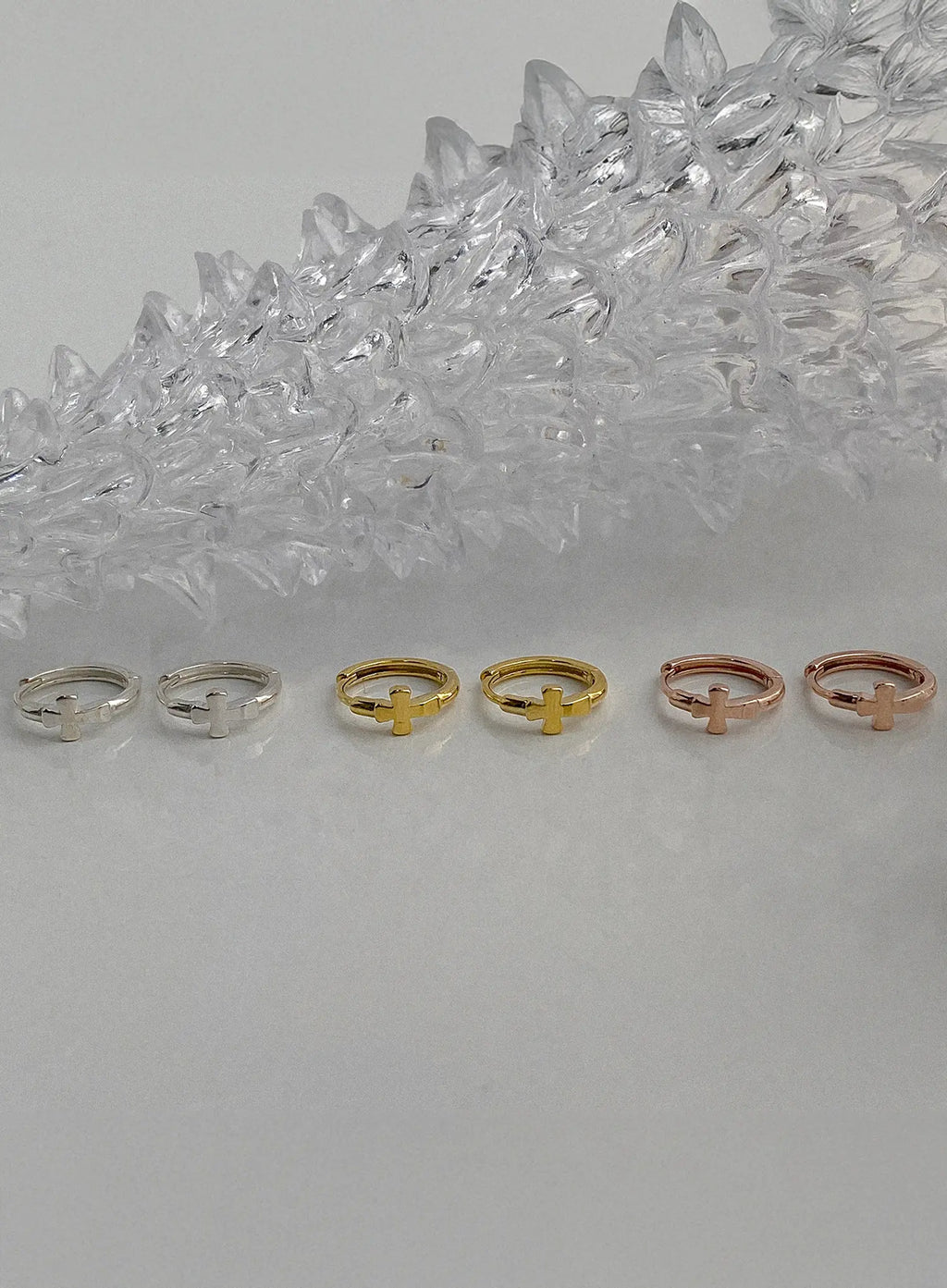 Bishop Cross Snap Earrings IU506