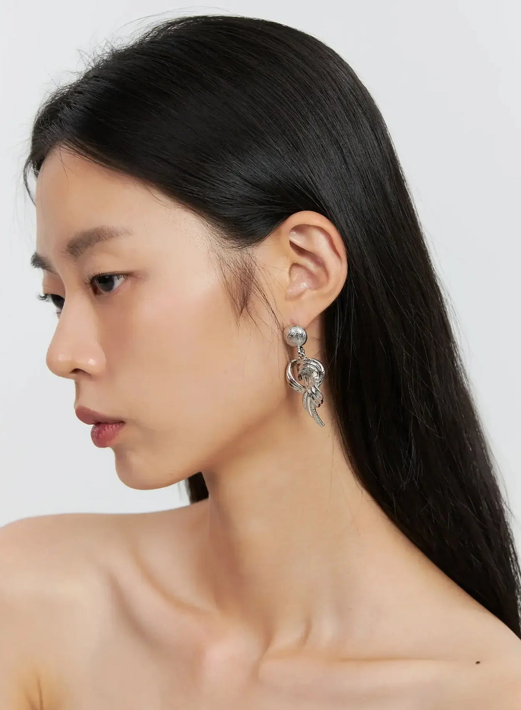 Bold Knot Earrings IS515