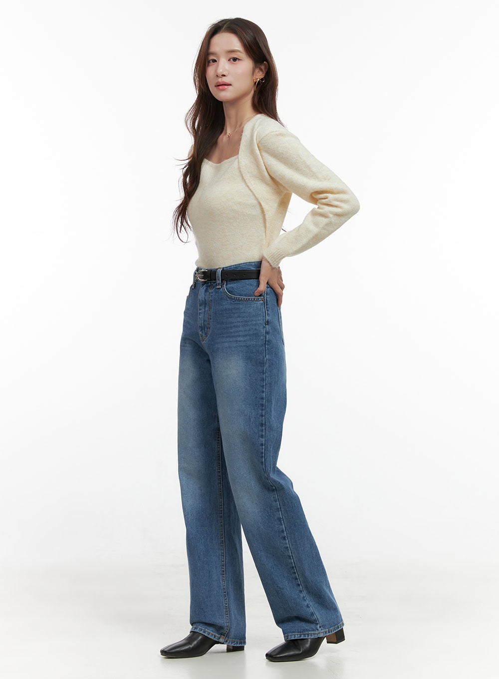 Evelyn Wide-Fit Straight Denim Jeans OO421