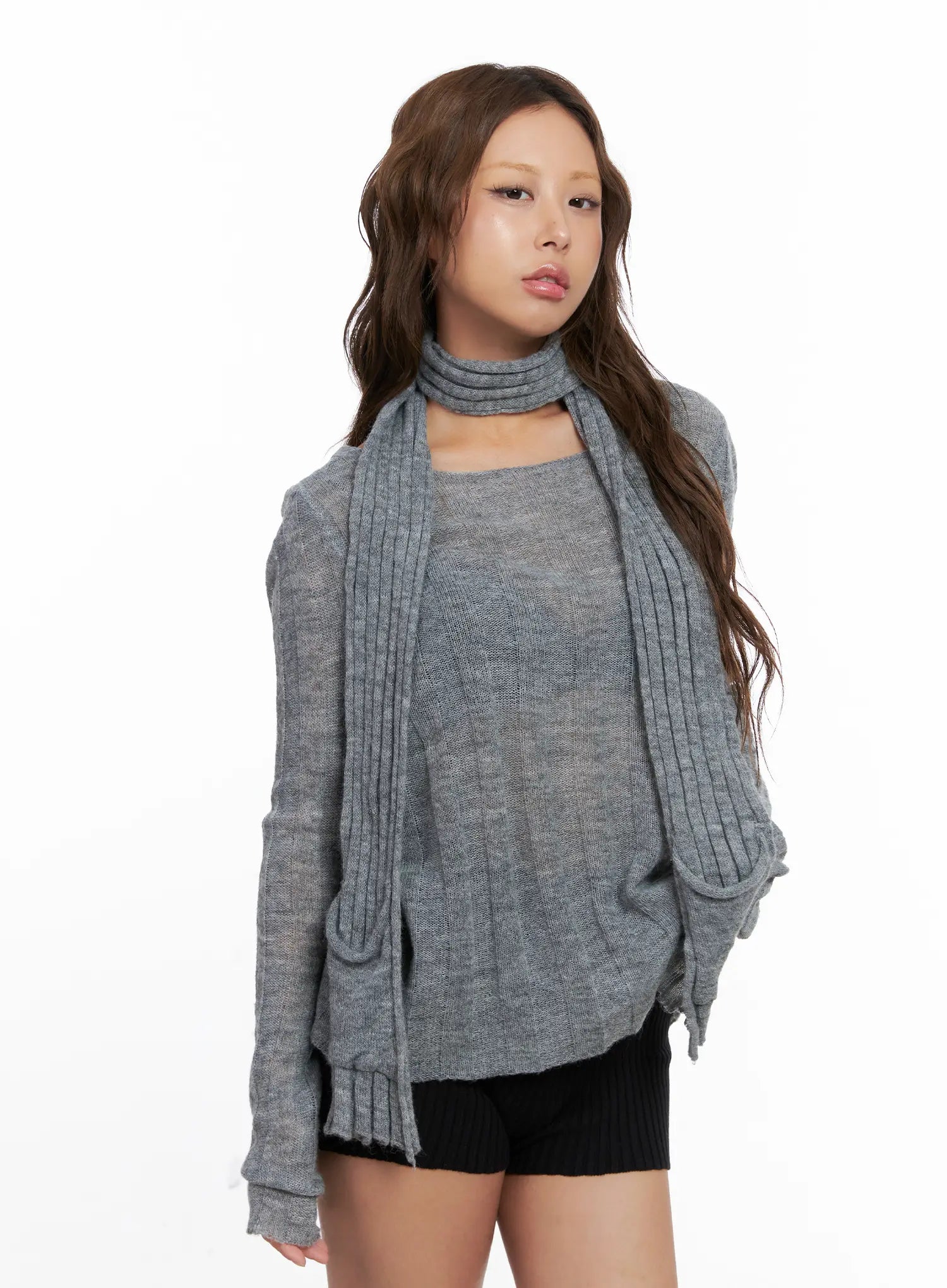 Round Neck Long Sleeve Scarf Top CS524