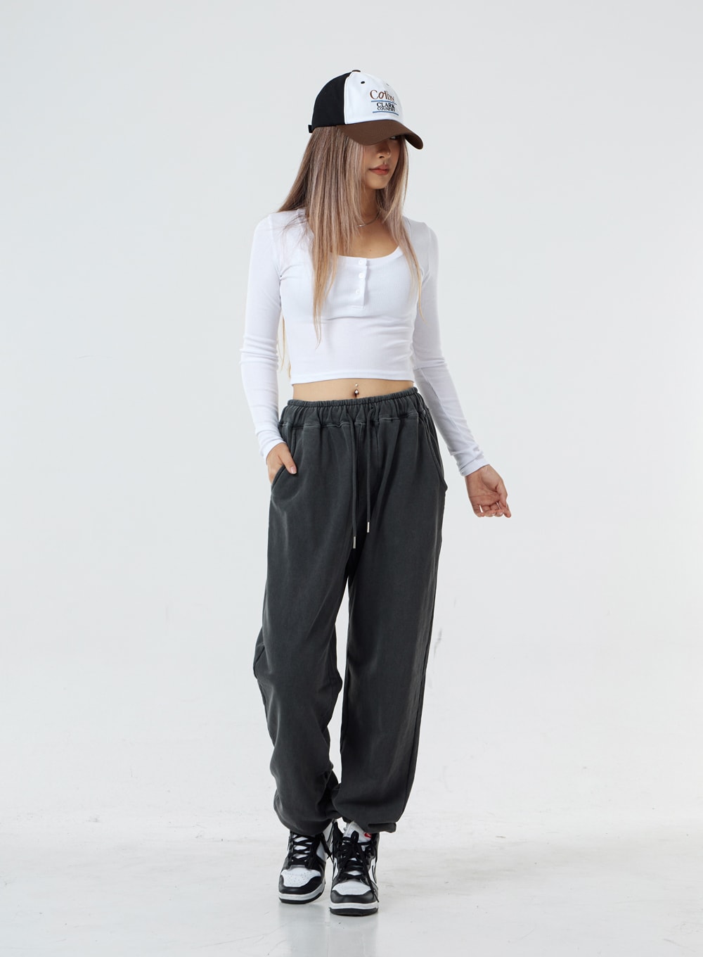 Button U-Neck Crop Long Sleeve T-Shirt CS02