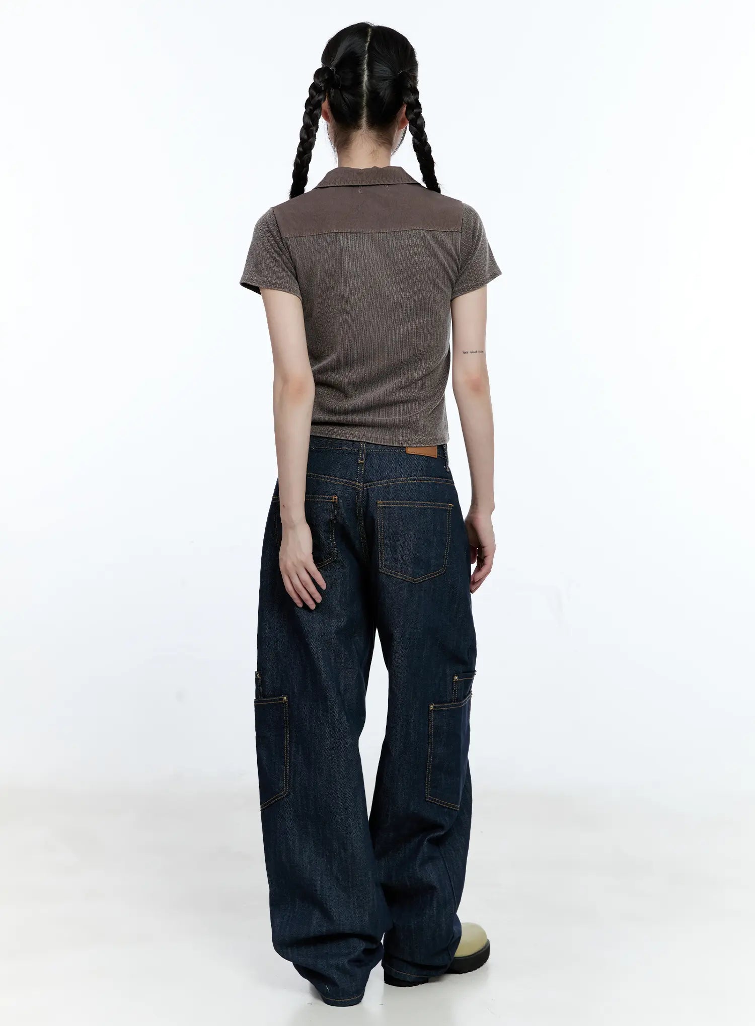 Heejun No-Fade Straight-Leg Jeans CG511