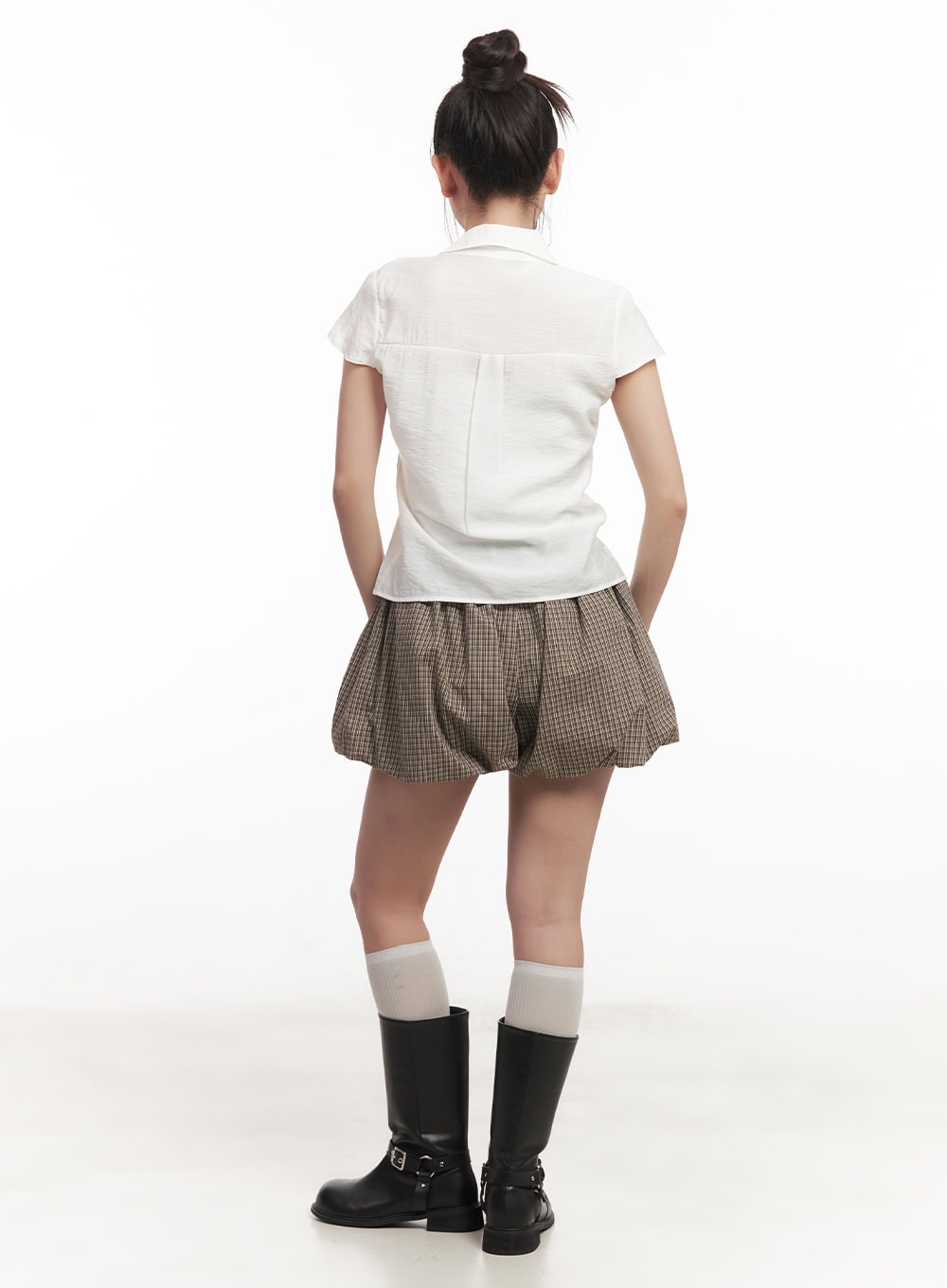 Timeless Collared Button-Up Shirt CM531