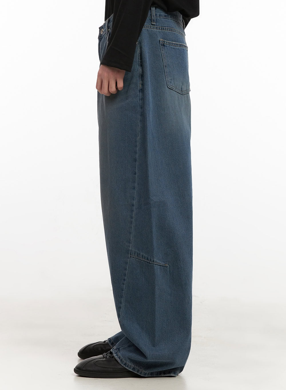 Men's Washed Wide-Fit Jeans IJ517