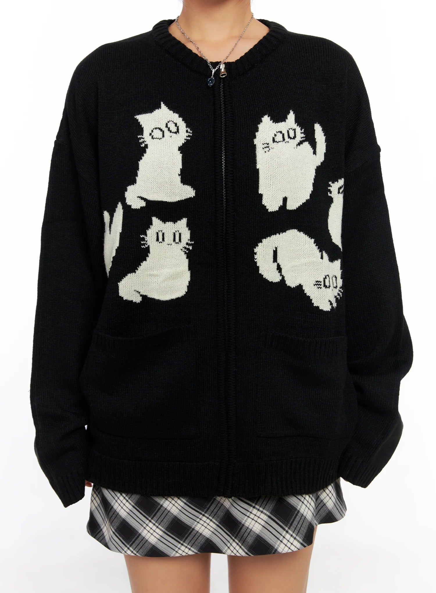 Oversized Graphic Zip-up Sweater CO515