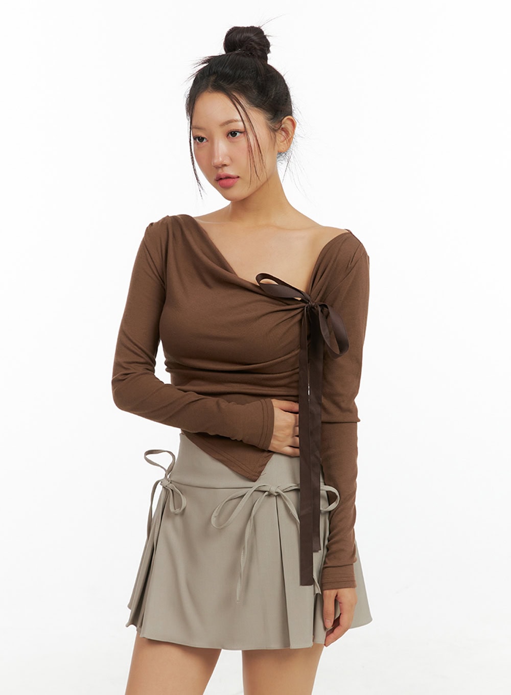 Ribbon Asymmetrical Slit Top IS402
