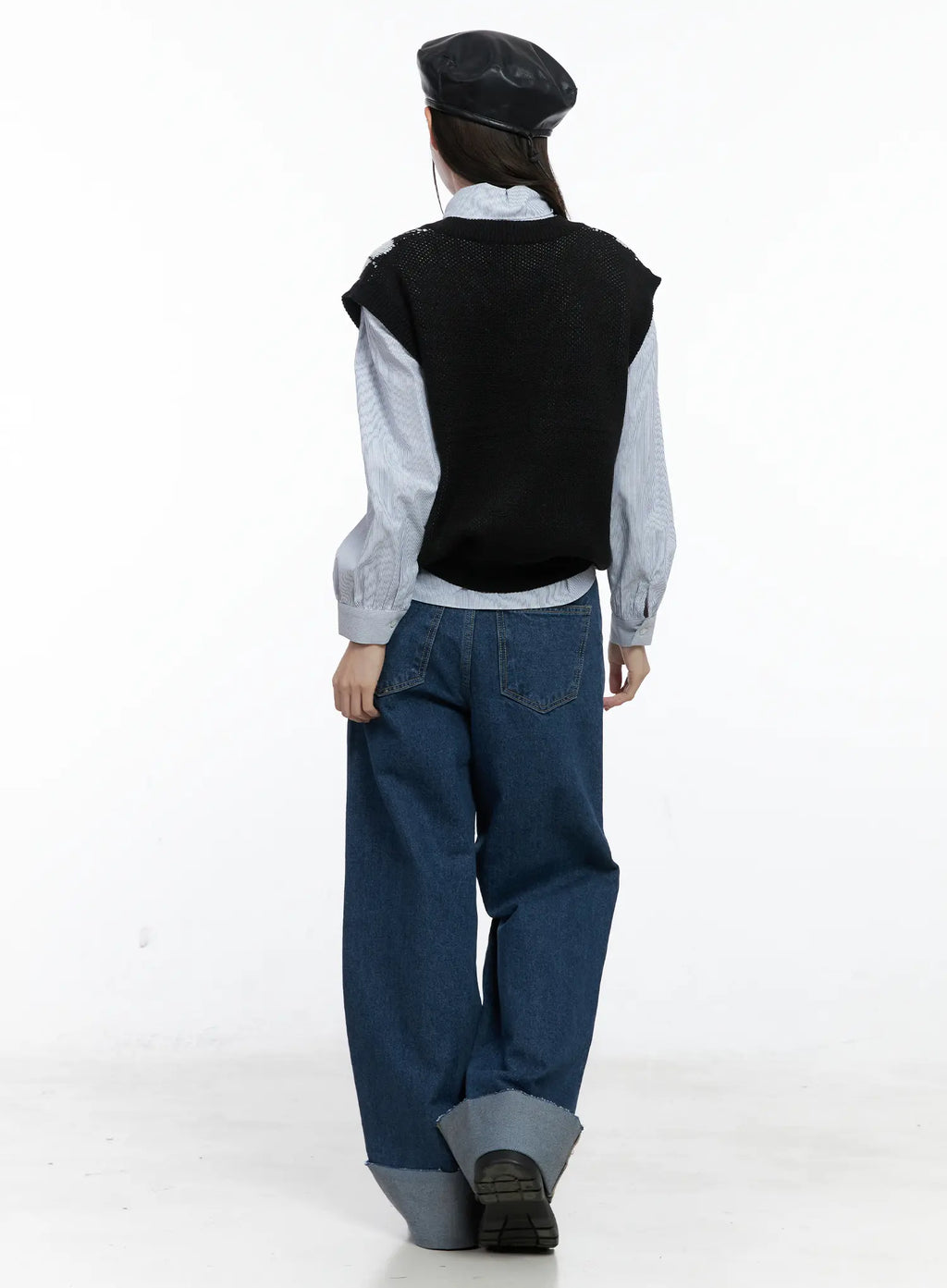 Argyle Pattern V-Neck Vest CO506