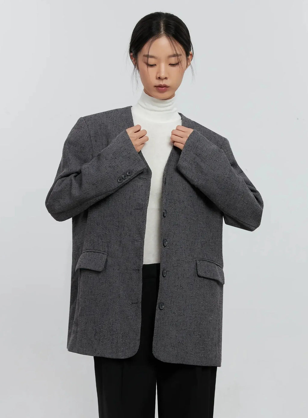 Oversized Collarless Blazer IS516