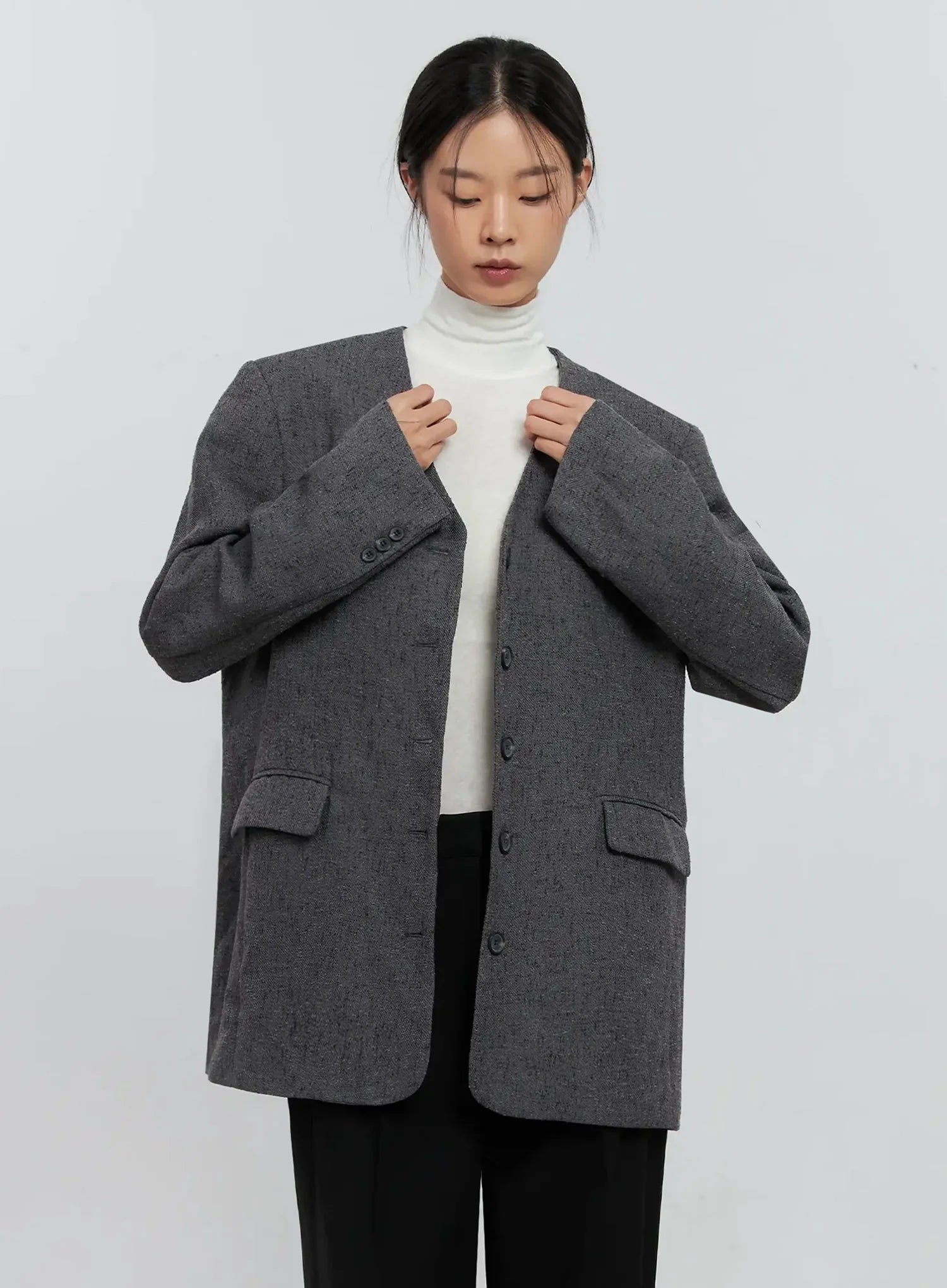 Oversized Collarless Blazer IS516