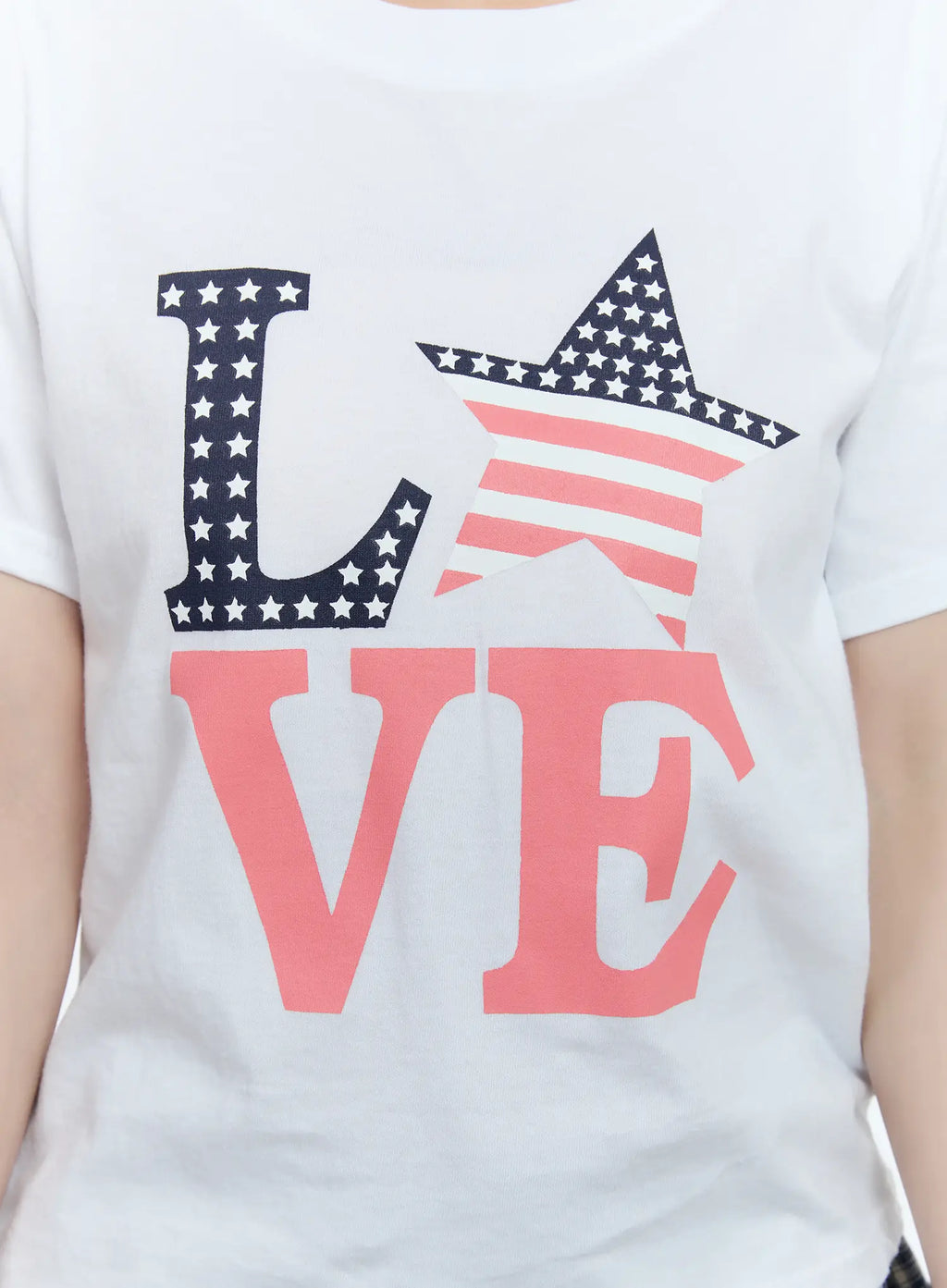 Relaxed-Fit "Love" Graphic T-Shirt CG501