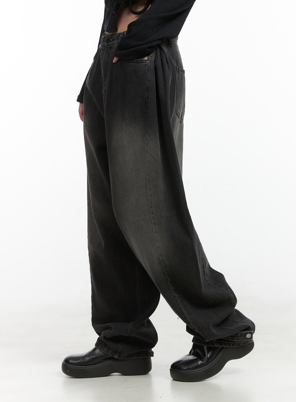 Margo Wide Fit Washed Denim Jeans CO417