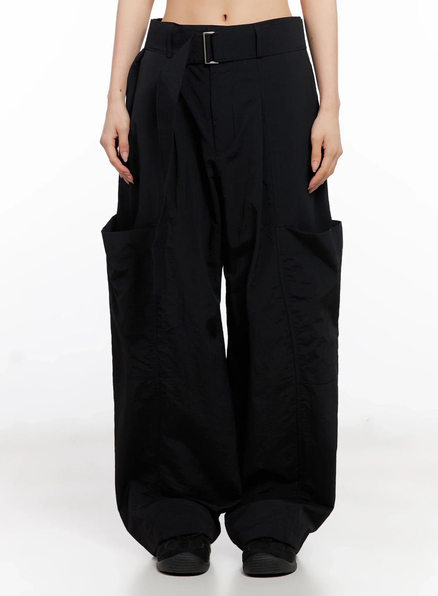 Belted Wide-Leg Utility Cargo Pants IG508