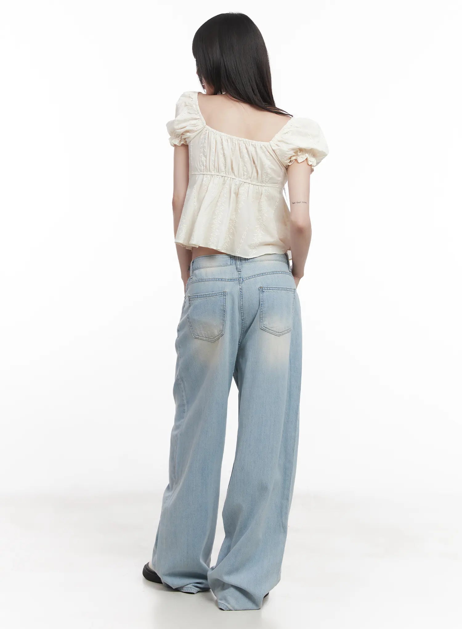 Garam Washed Wide-Leg Jeans CU518