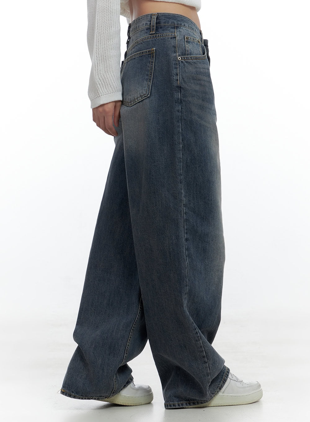 Lana Oversized Wide-Leg Jeans CS425