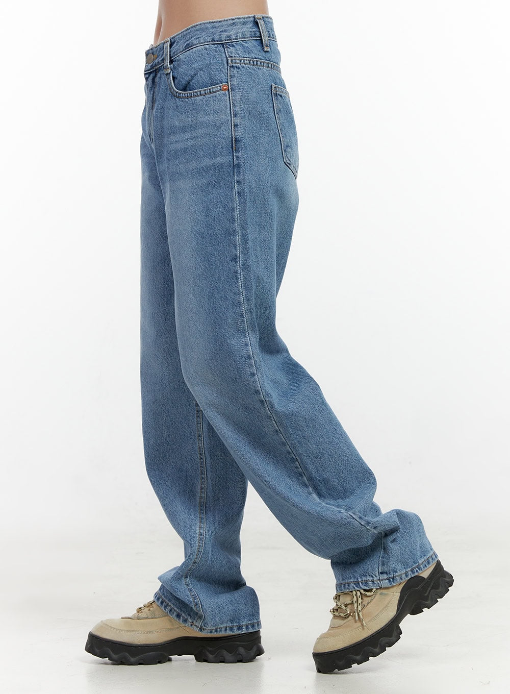 Carly Cloud Wide-Leg Jeans ON404