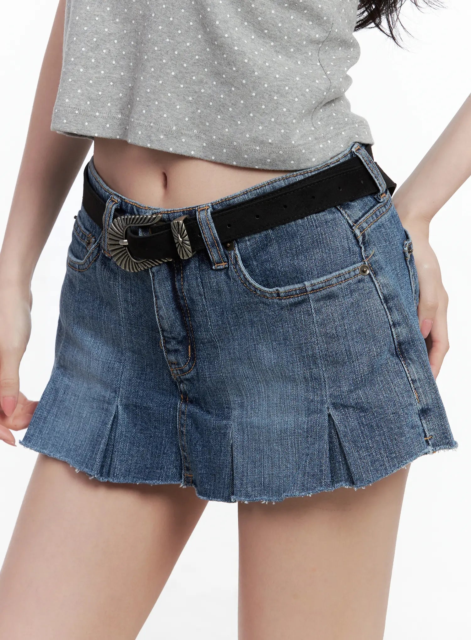 Statement Buckle Belt CL501