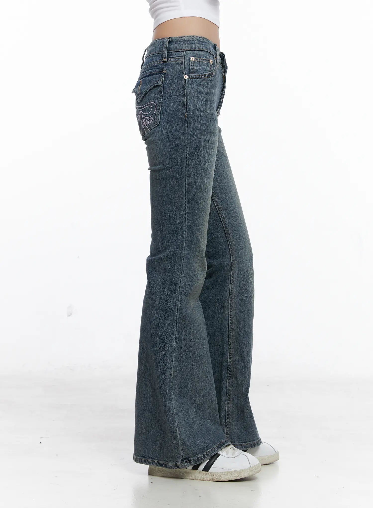 Maia Bow Flared Jeans CS510