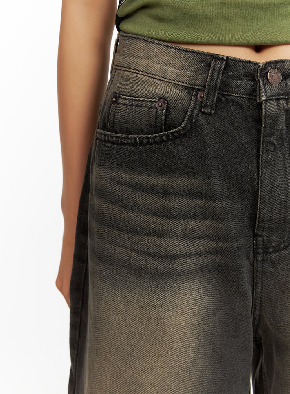 Color Washed Jorts IY422