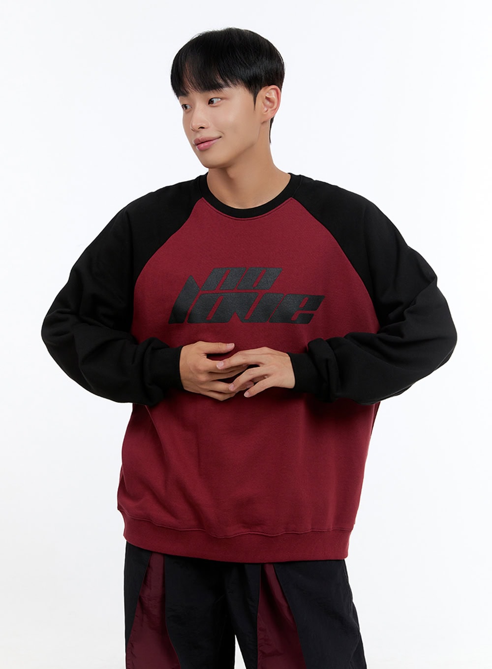 Men's Cotton Graphic Raglan Sweatshirt IS413