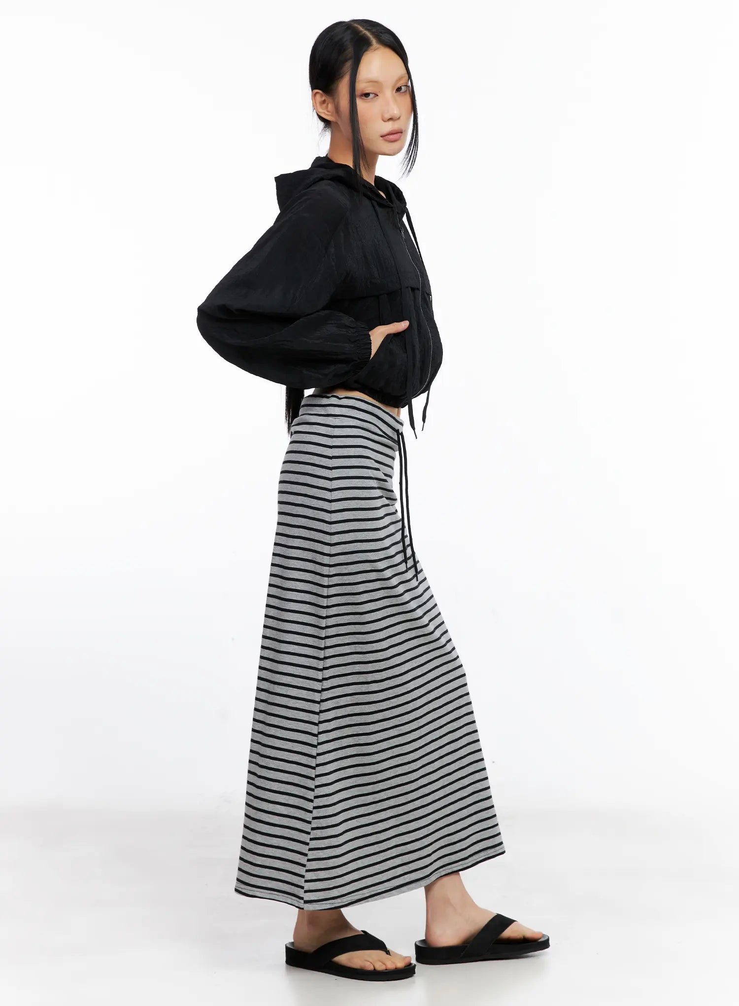 Cropped Zip-Up Windbreaker CL530