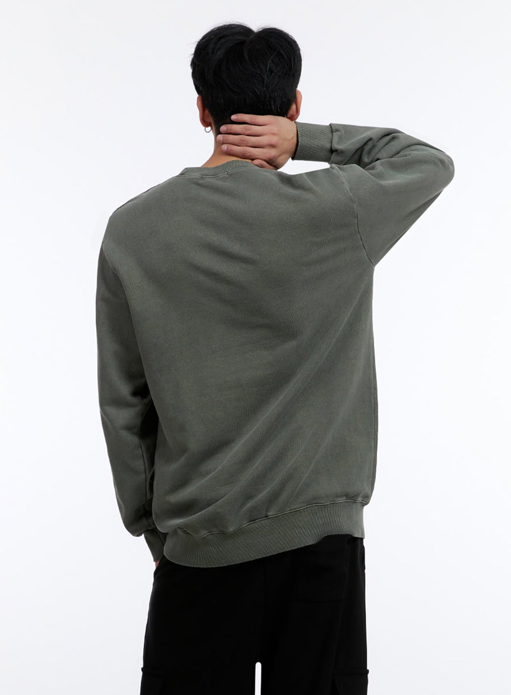 Men's Relaxed Fit Long Sleeve Sweatshirt IO428