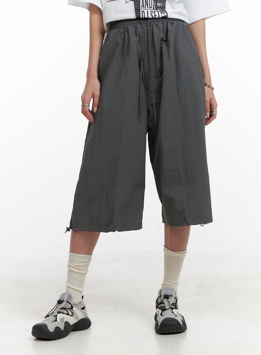 String-Banded Nylon Pants CA430