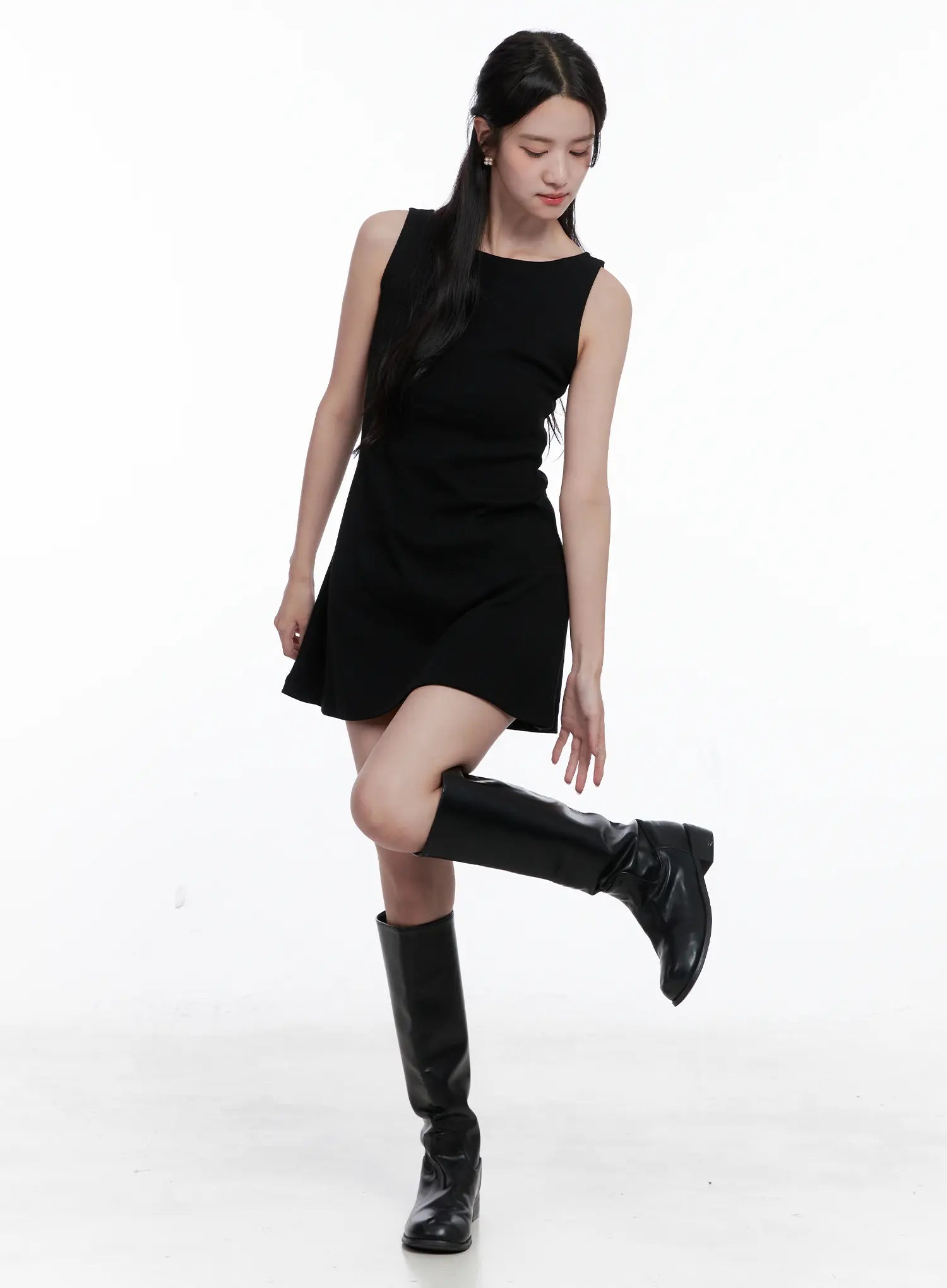 Elegant Sleeveless Mini Dress CS519