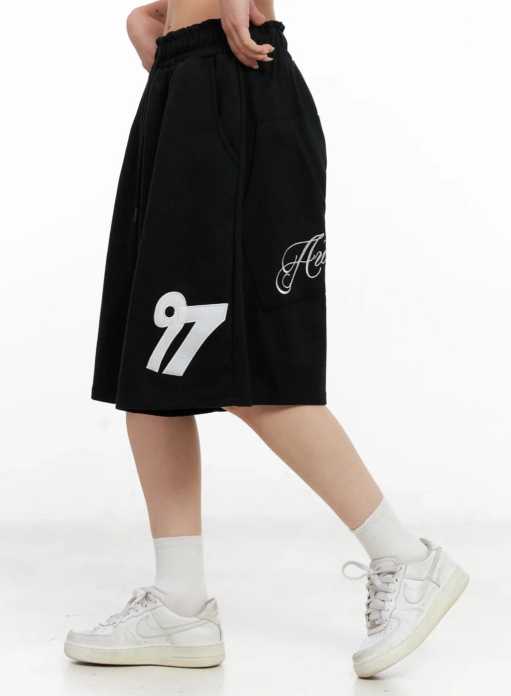 Graphic Detail Sweat Shorts CL528