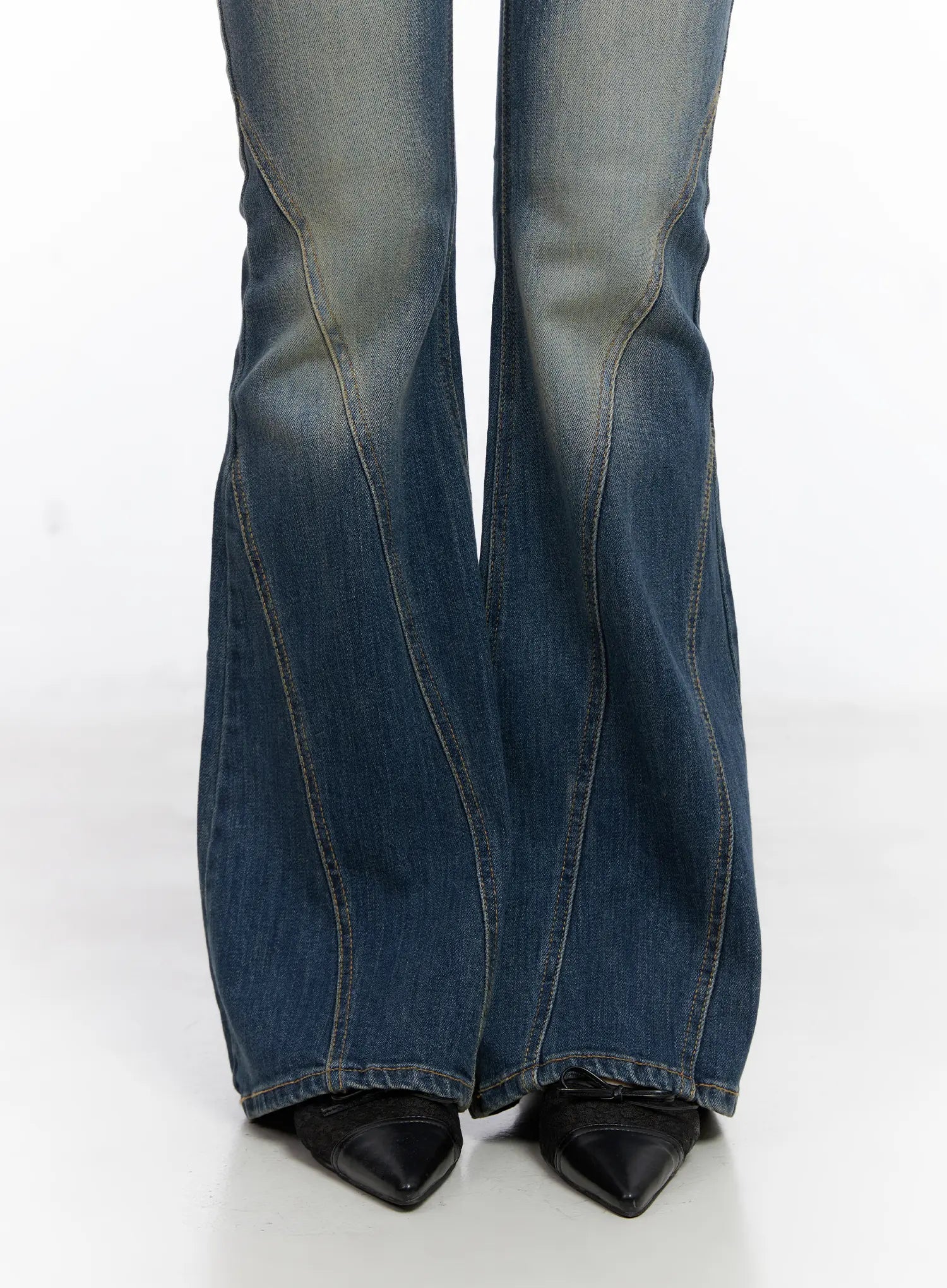 Sylvie Flared Denim Jeans CC1809
