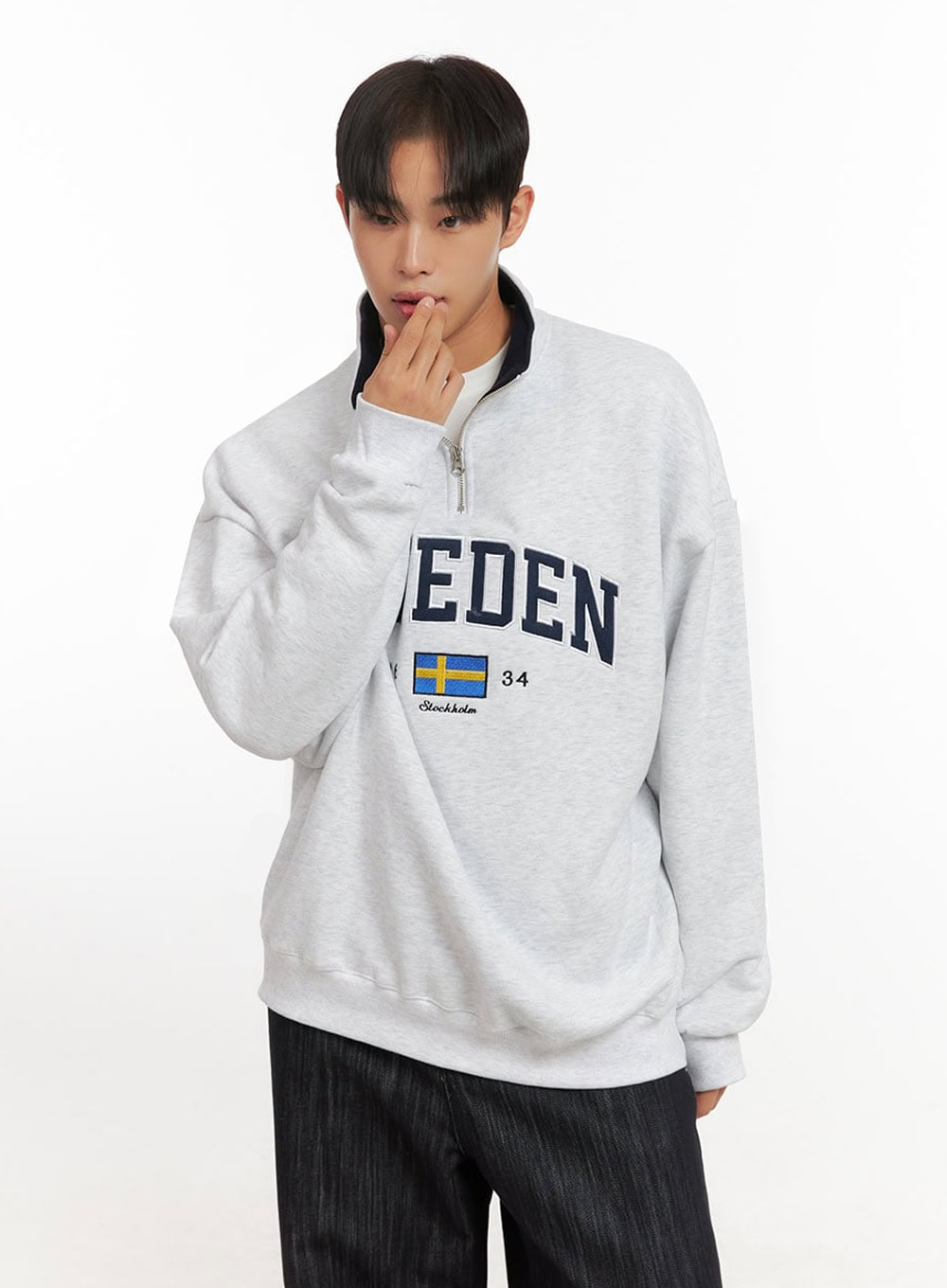Men's Embroidered Half Zip-Up Sweatshirt ID406