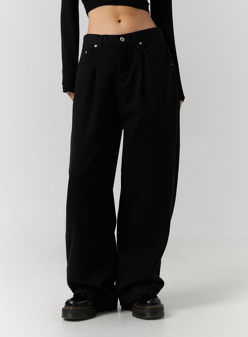 Low-Rise Loose Fit Streetwear Denim (Unisex) ID305