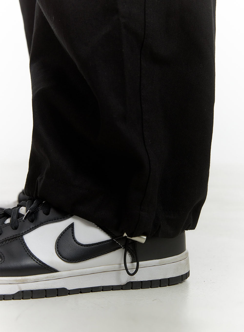 Men's Pintuck Banded Wide Fit Cotton Pants IS420