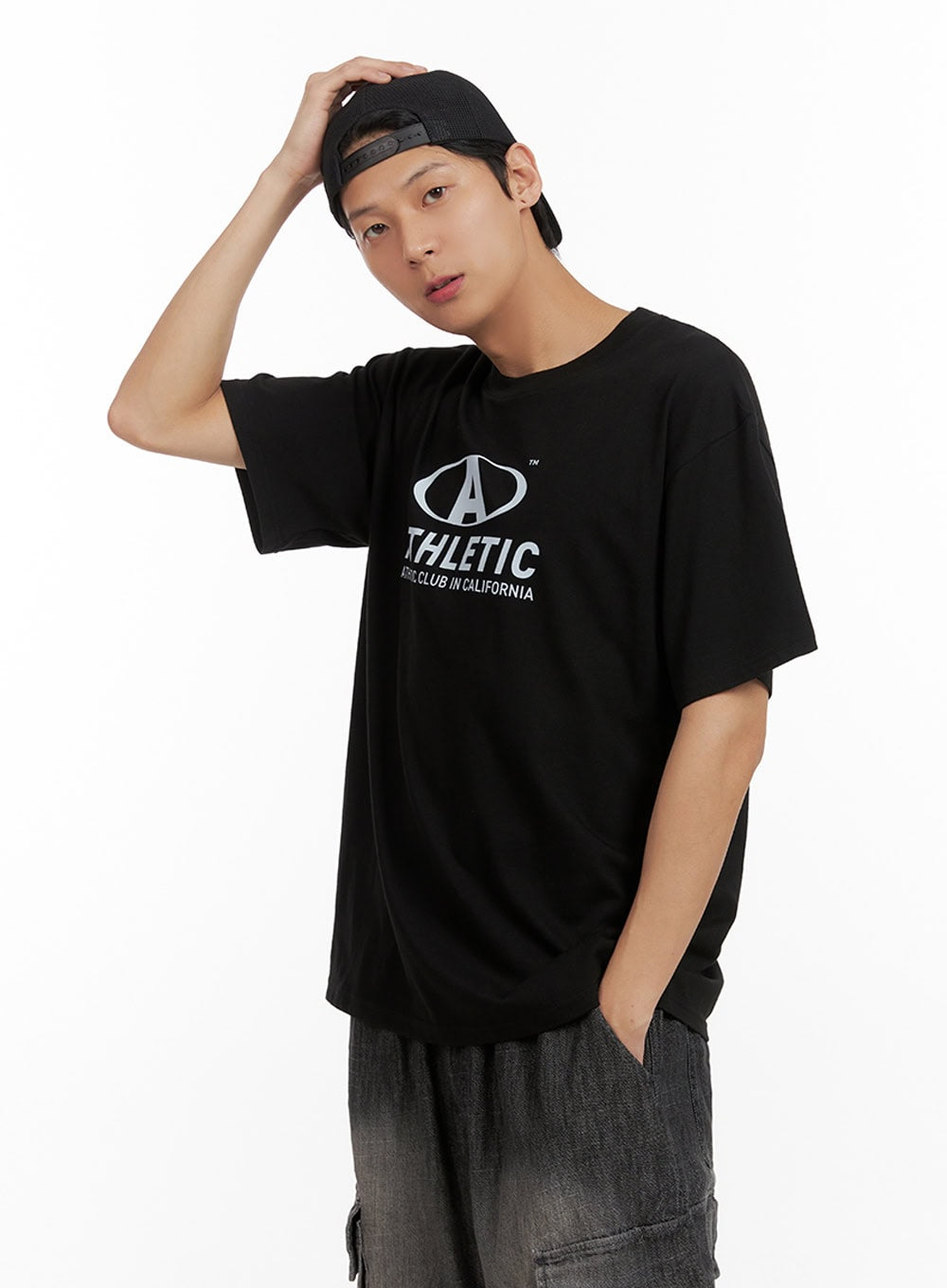 Men's Graphic Round Neck T-Shirt (Black) IL404