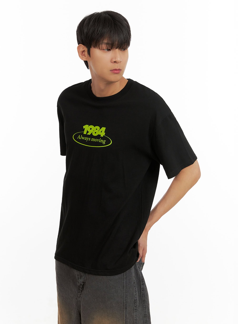 Men's Lettering Round Neck T-Shirt (Black) IU419