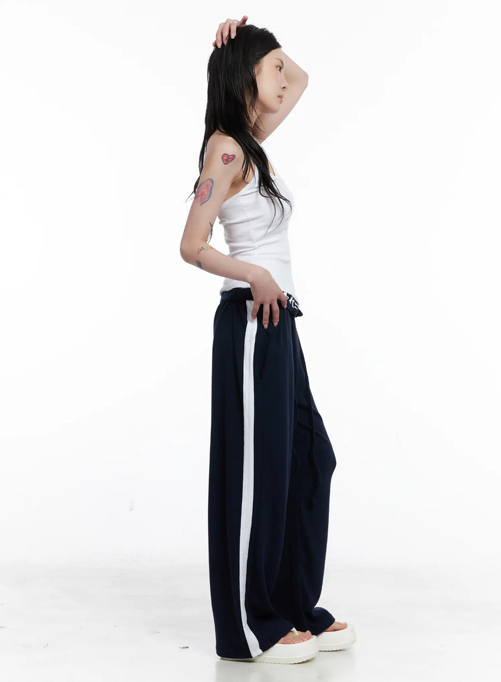 V-Neck Ring Detail Tank Top CS526