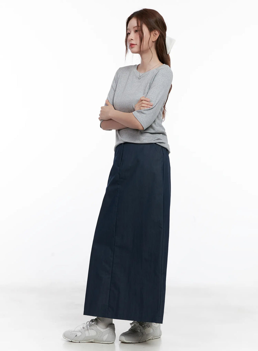 Essential Round Neck Mid-Sleeve Shirt CG521