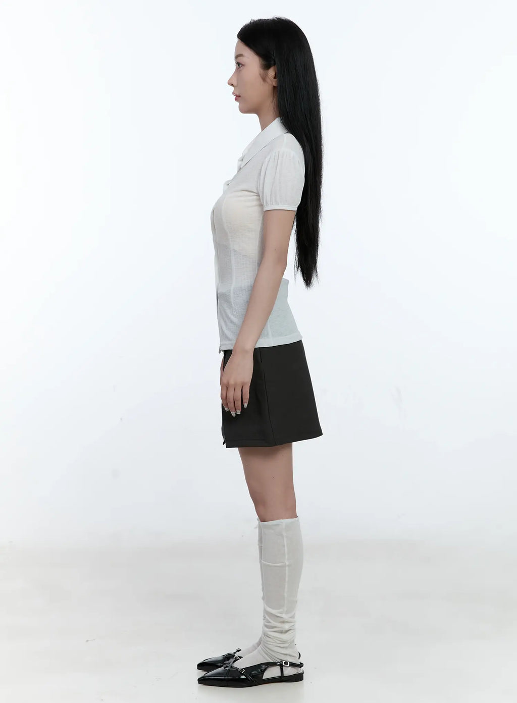 Collared Puff-Sleeve Button-Down Blouse CL530