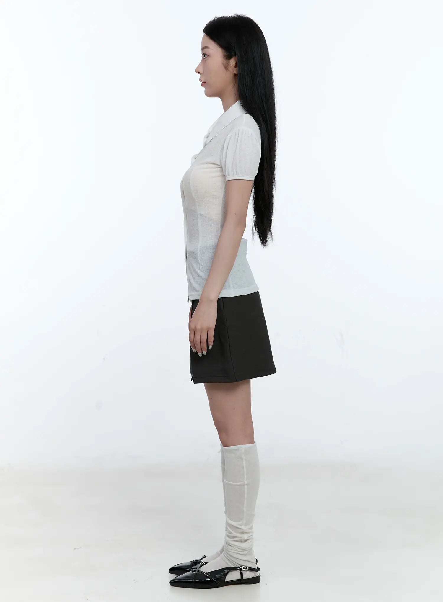 Collared Puff-Sleeve Button-Down Blouse CL530