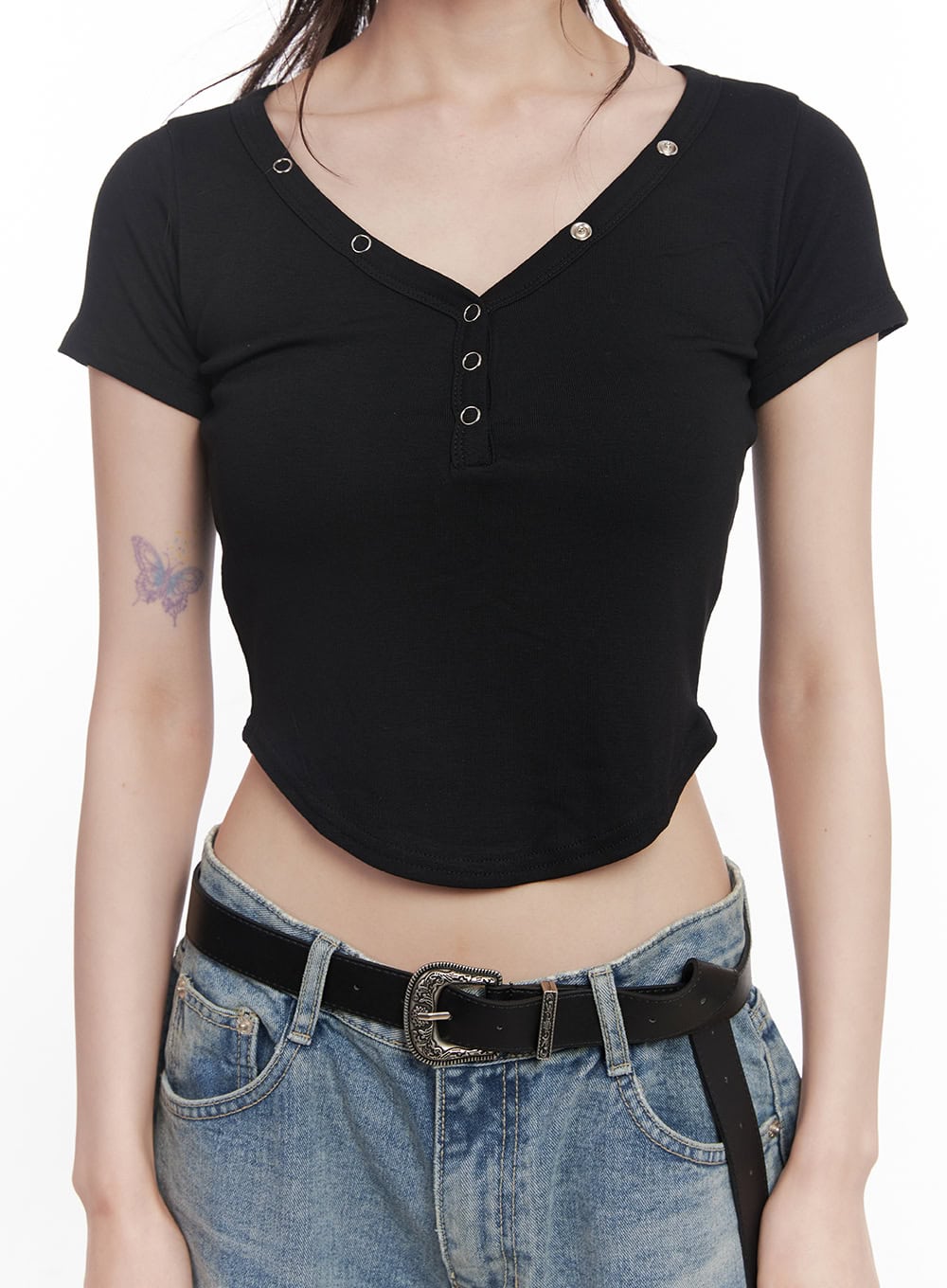 Slim-Fit V-Neck Buttoned Top CY520
