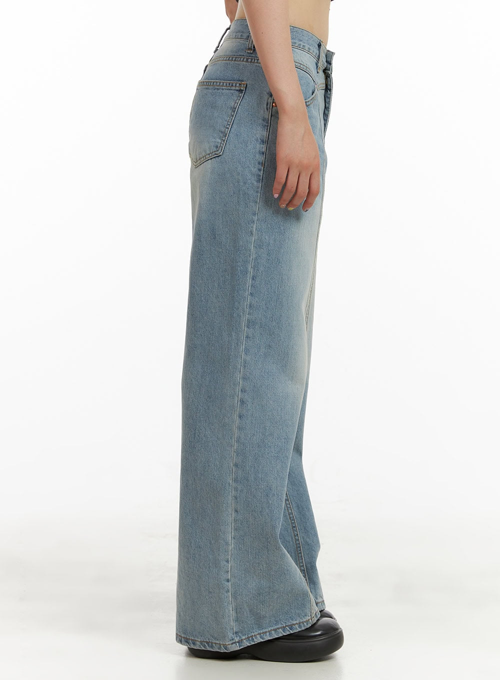 Front Seam Bootcut Jeans CU424